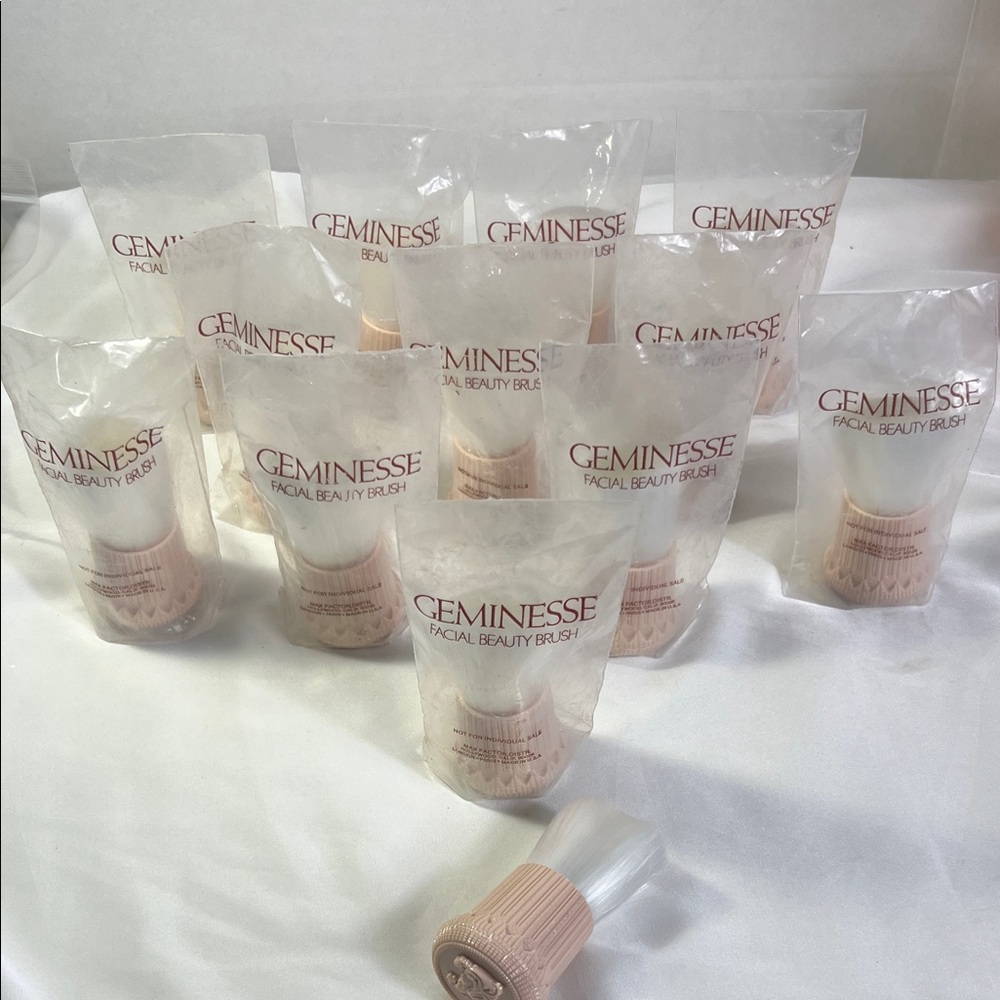 Geminisse Facial‎ Brush Collection Set of 13